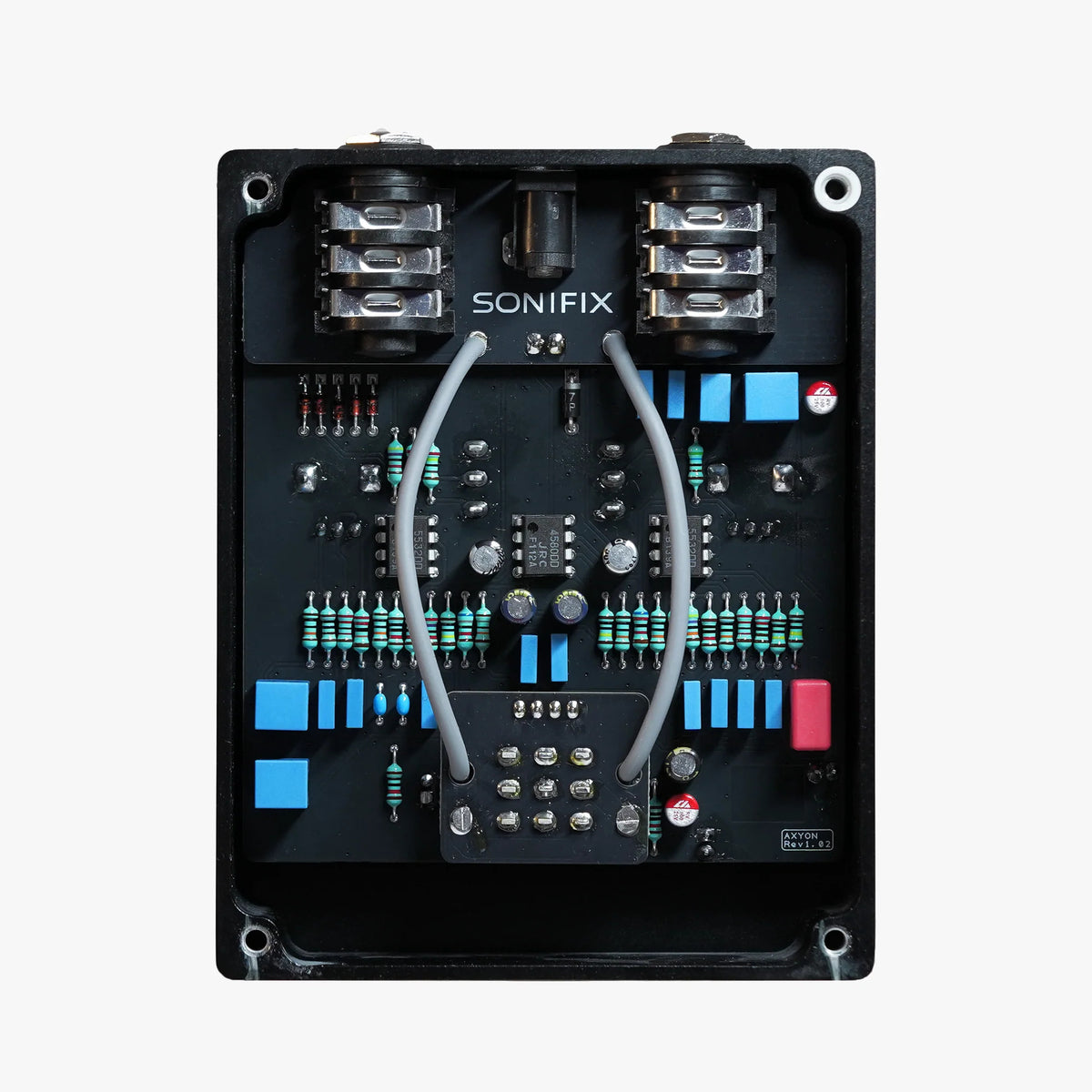 AXYON